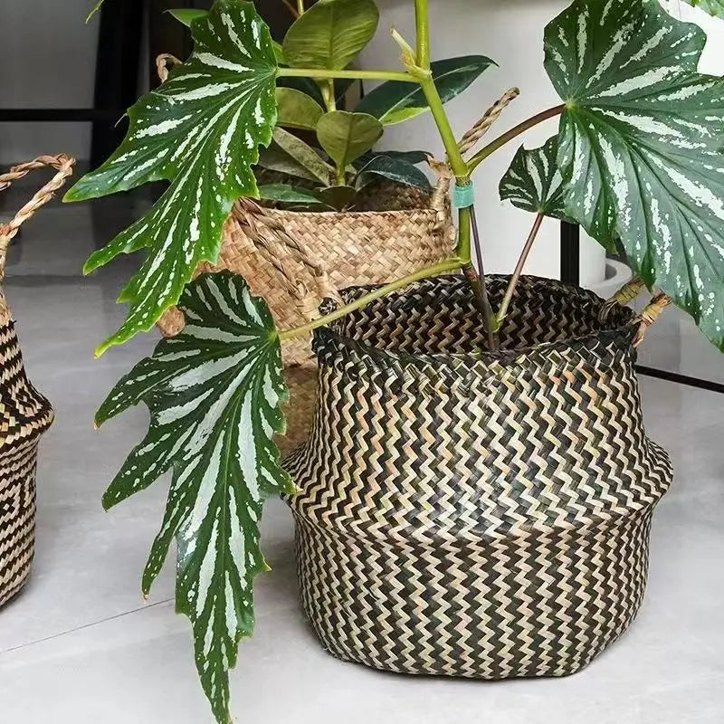 Cesta de Mimbre Plegable – Algas Marinas Hecha a Mano para Ropa o Almacenaje (Estilo Patchwork en Tonos Neutros)