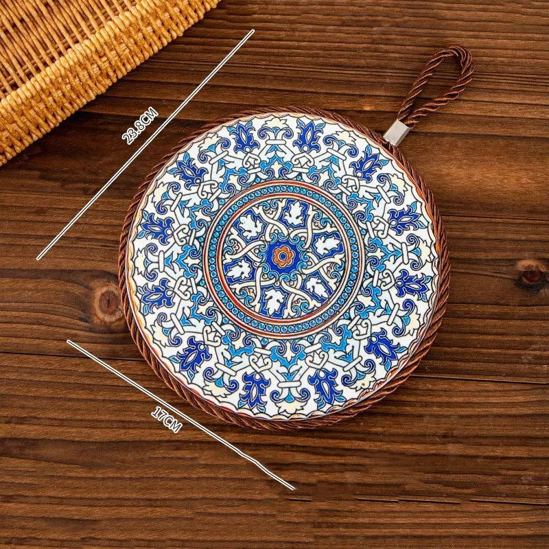 Salvamantel de Cerámica con Base de Corcho y Cuerda para Colgar – Aislante para Platos, Tazas o Sartenes