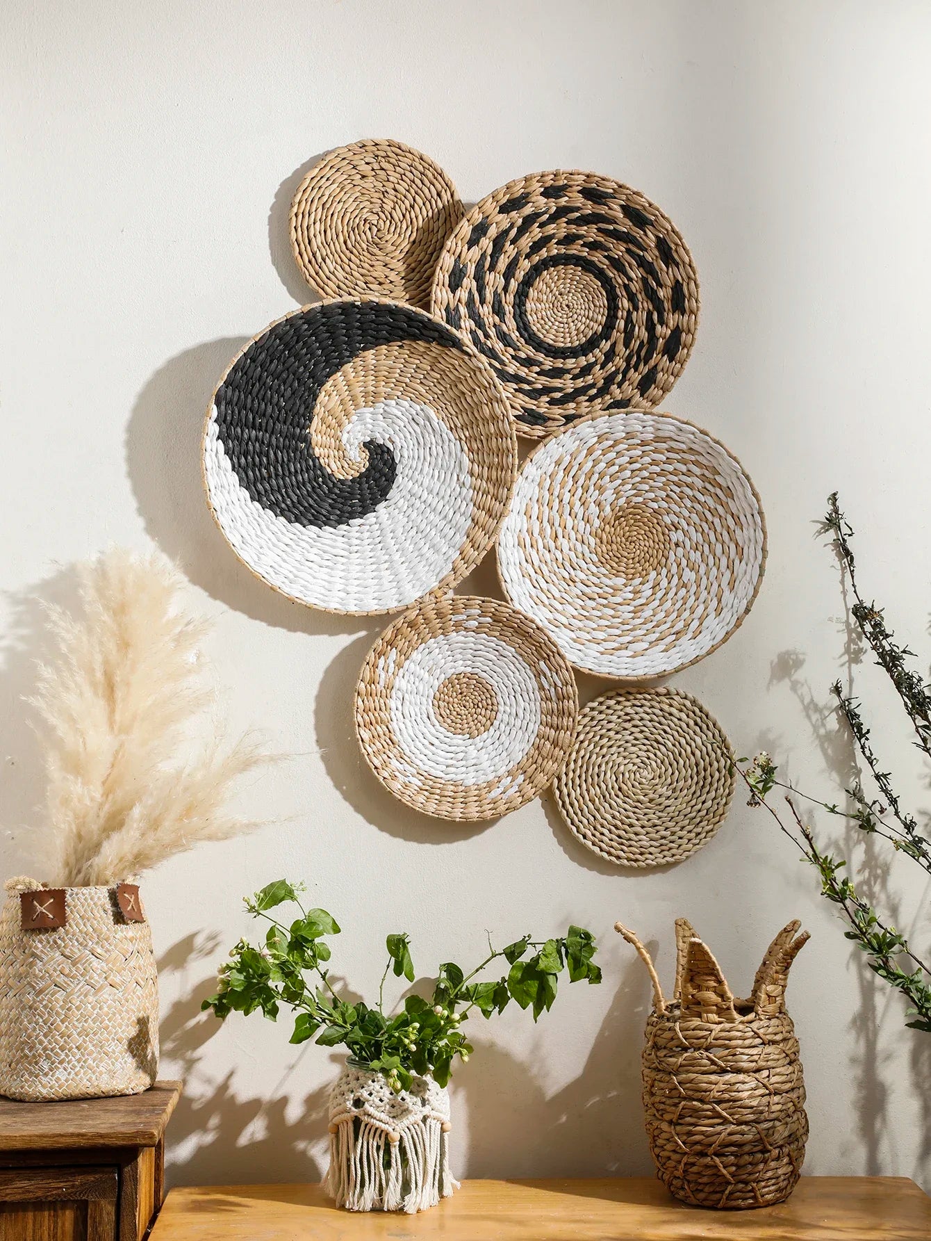 Decoración de Pared Bohemia de Paja Tejida – Hecha a Mano con Estilo Étnico y Natural