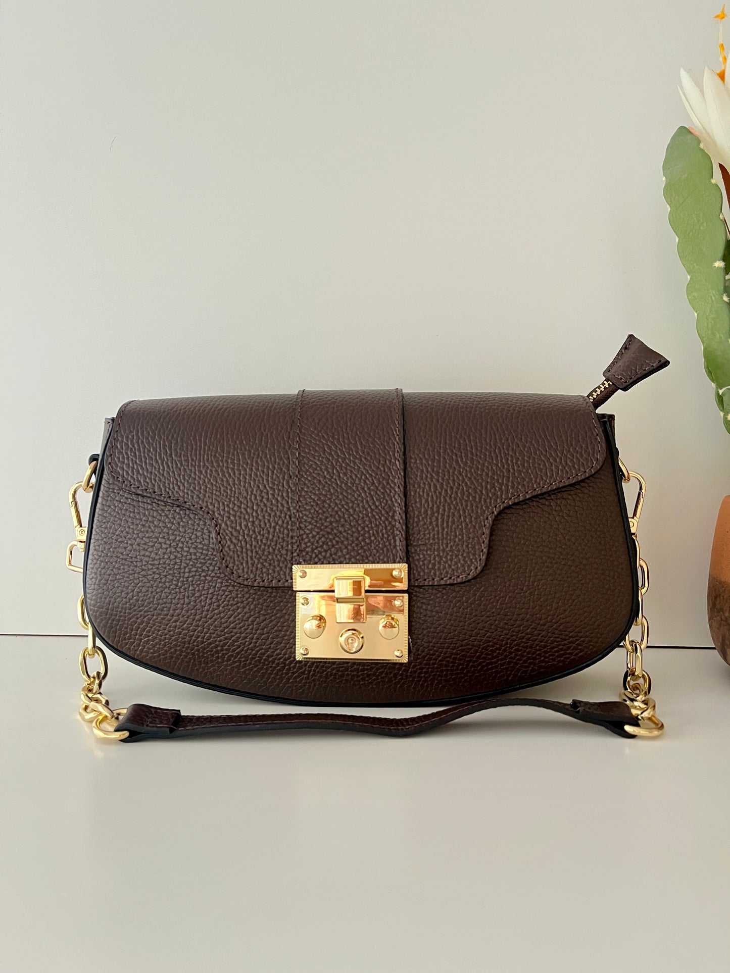 Bolso de Hombro de Piel con Solapa - Marrón Chocolate