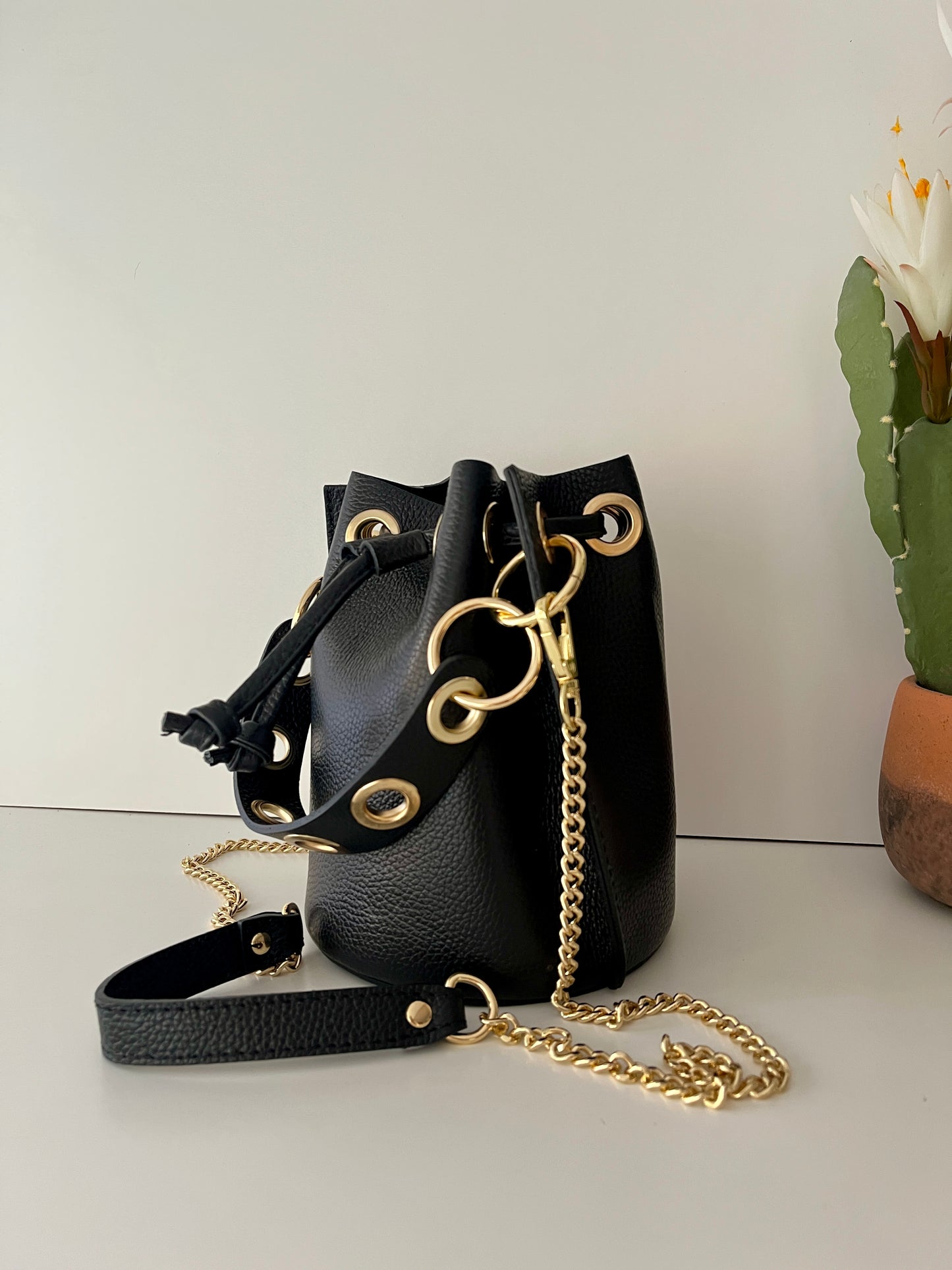 Mini Bombonera Piel - Negro