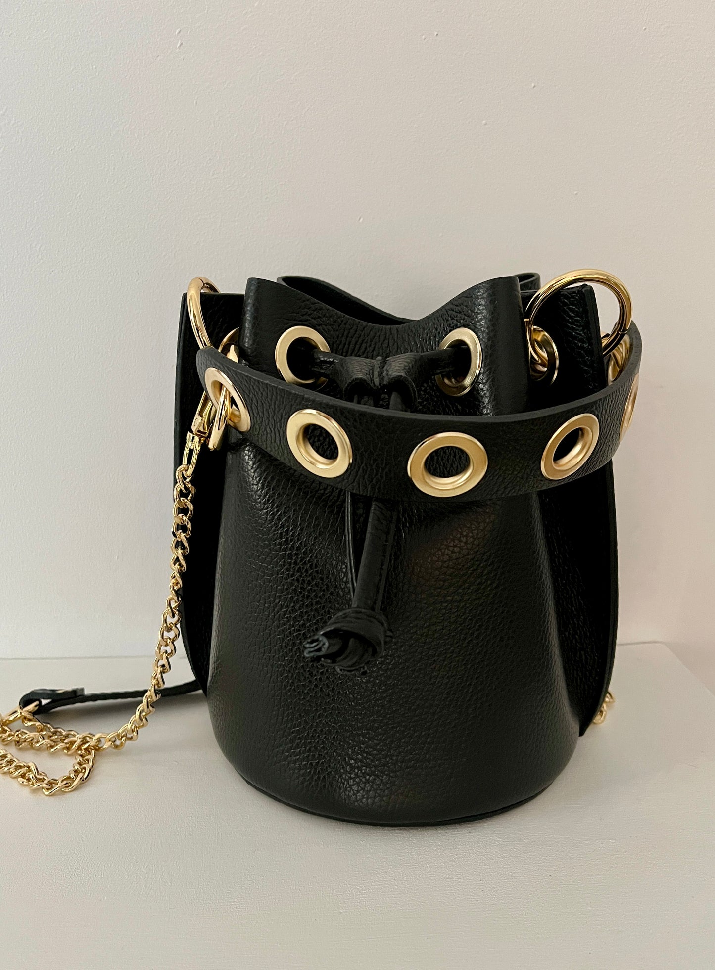 Mini Bombonera Piel - Negro