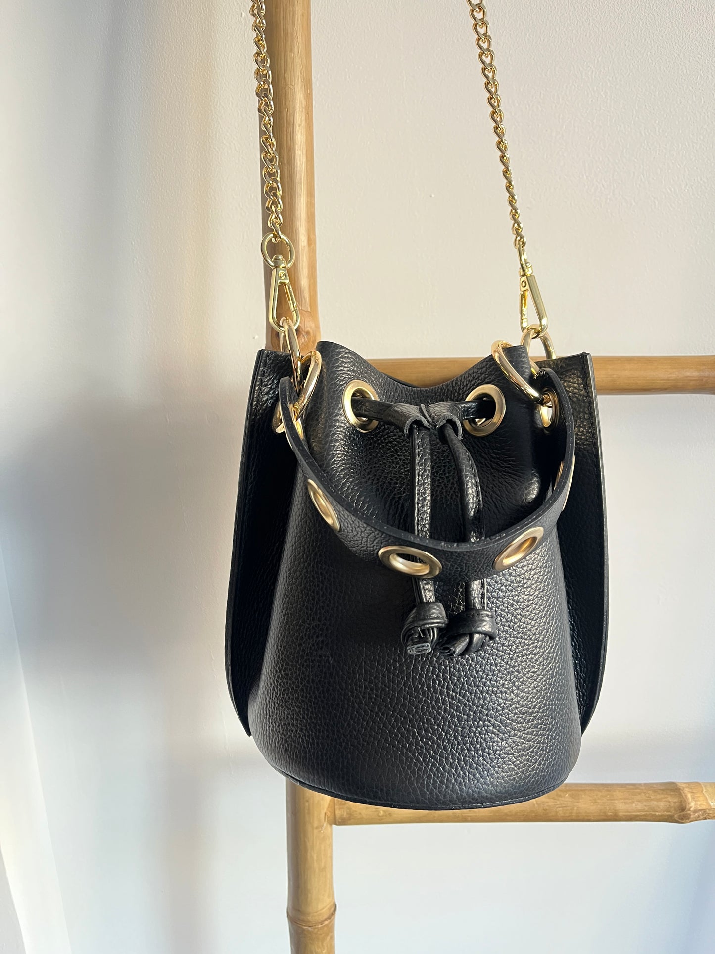 Mini Bombonera Piel - Negro