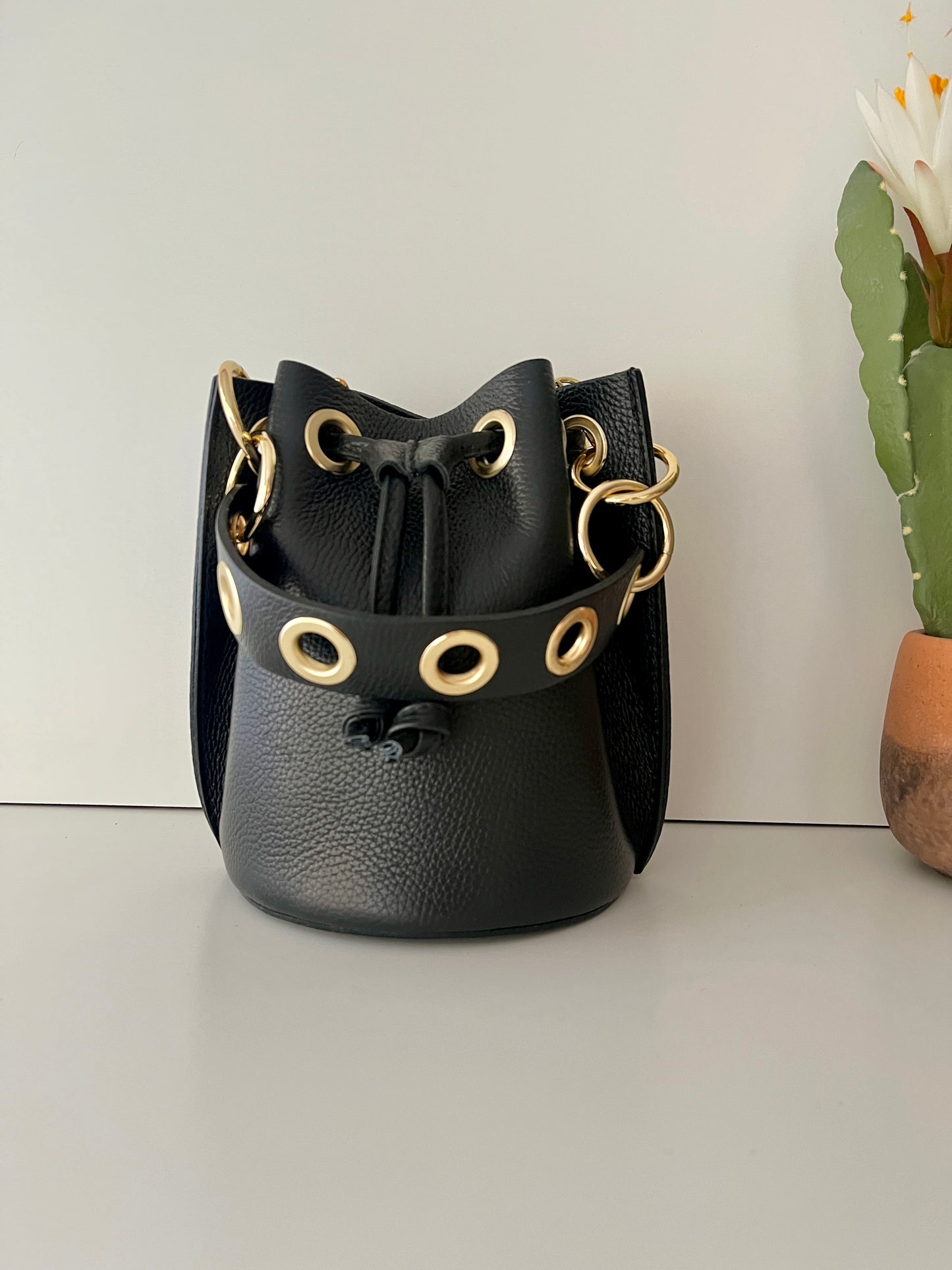 Mini Bombonera Piel - Negro