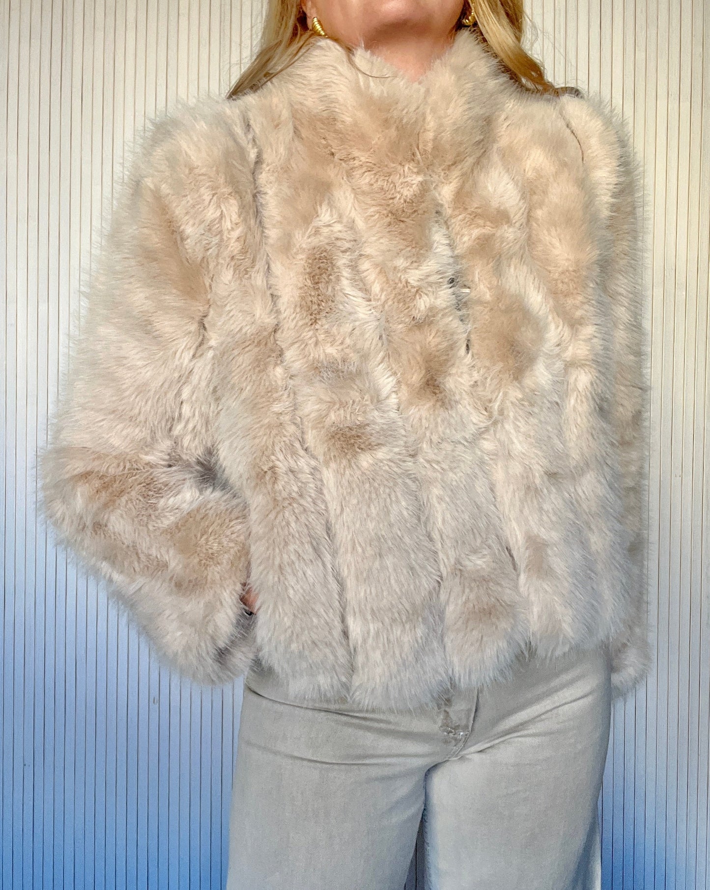 Chaqueta Corta Pelo Beige-Pepa Comanechi-ROPA