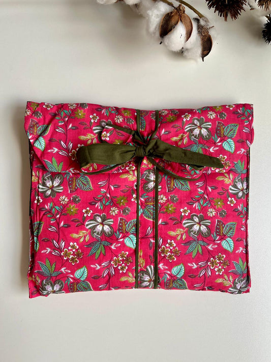 Pure Cotton Pajamas with Matching Bag. Teal and White - Size S